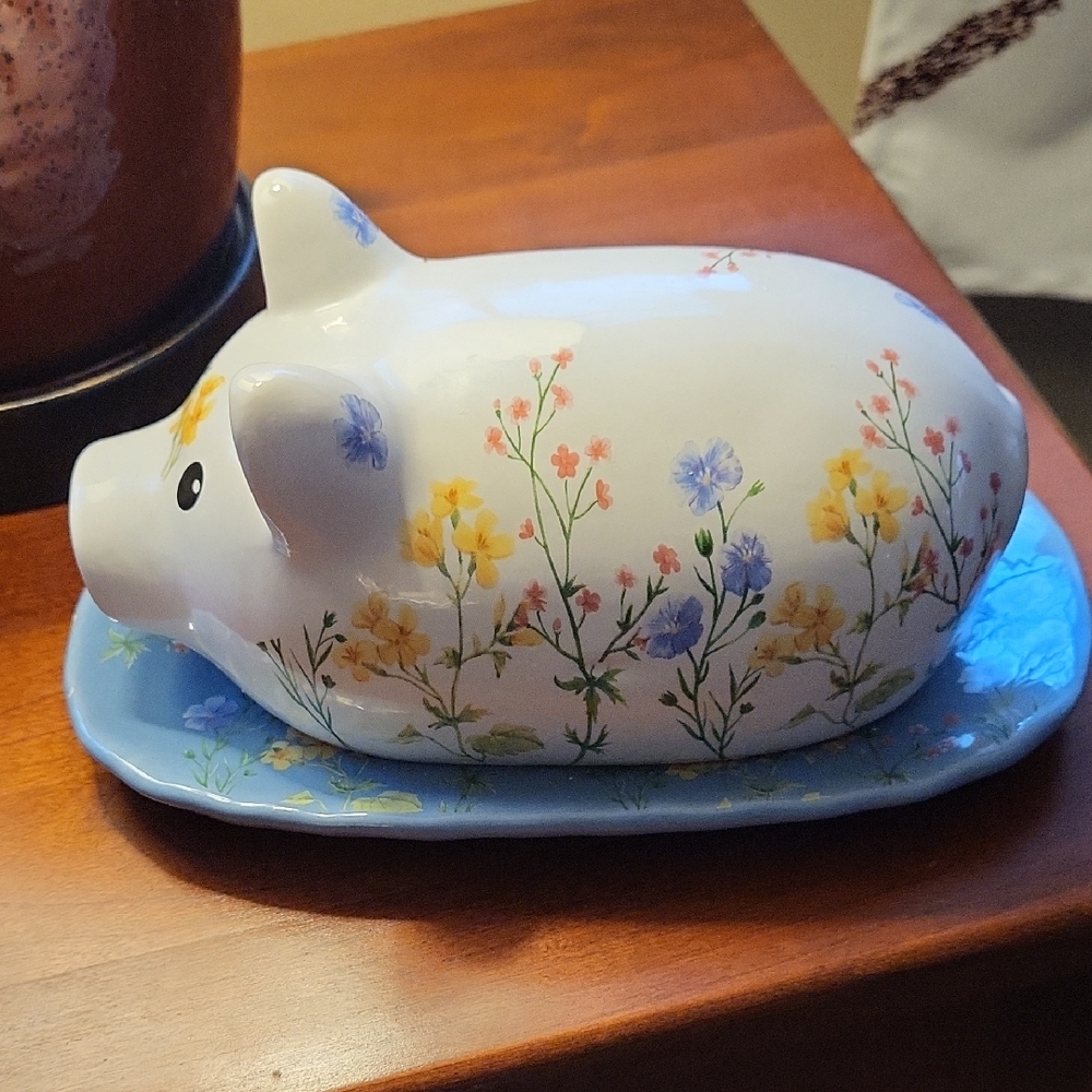 Vintage Floral Piggy Butter Dish